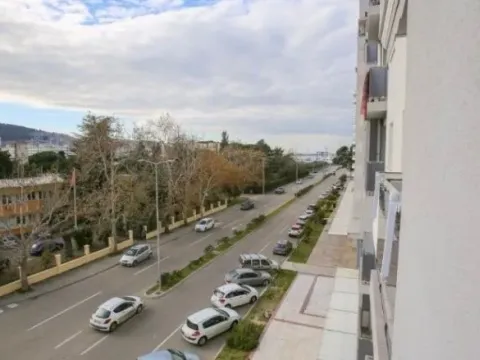 Izdavanje, jednosoban stan, 44m², Bar, Crna Gora - image 2