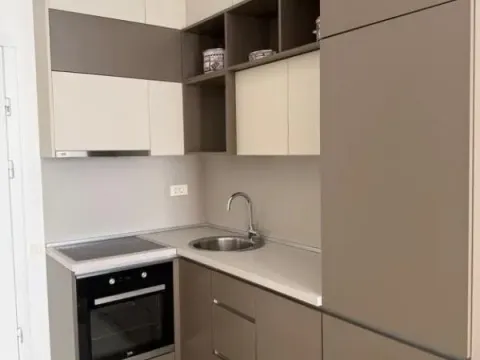 Rent, two bedroom apartment, 55m², Bečići, Budva - image 6