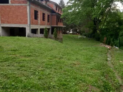 Sale, house, 1000m², Niš, Srbija - image 11