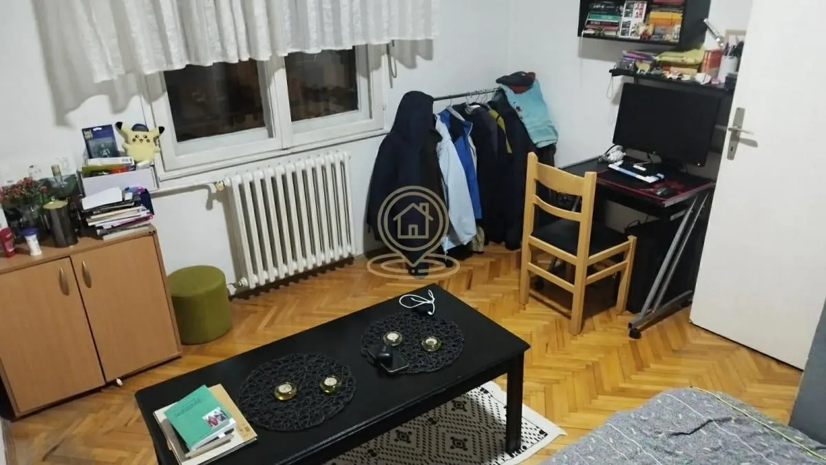 Prodaja, trosoban stan, 81m², Trošarina, Niš