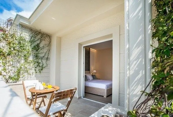 Prodaja, ugostiteljski objekat, 320m², Podkošljun, Budva