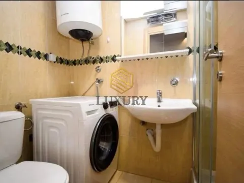 Prodaja, jednosoban stan, 37m², Centar, Podgorica - image 5