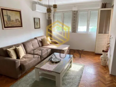 Izdavanje, dvosoban stan, 80m², Zabjelo, Podgorica