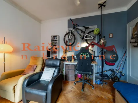 Sale, three bedroom apartment, 65m², Kalenić Pijaca, Vračar Sve Podlokacije - image 8