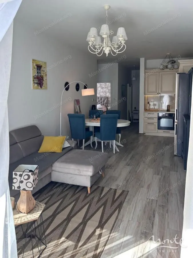 Sale, two bedroom apartment, 83m², Dobre Vode, Bar