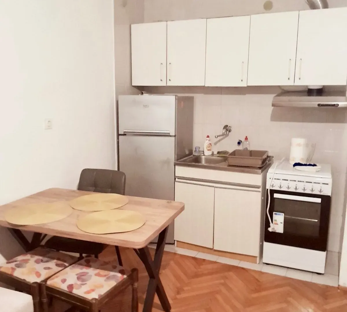 Rent, one bedroom apartment, 37m², Centar, Bar