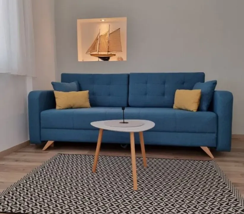 Rent, one bedroom apartment, 42m², Kalimanj, Tivat