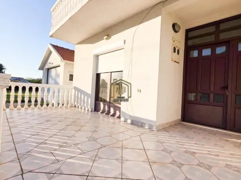 Sale, house, 145m², Spuž, Danilovgrad - image 2