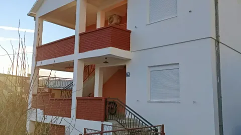 Prodaja, kuća, 237m², Topla, Herceg Novi - image 2