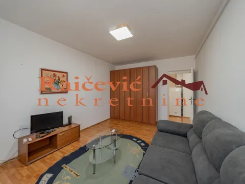 Rent, one bedroom apartment, 32m², Krnjaca, Palilula Sve Podlokacije - image 5