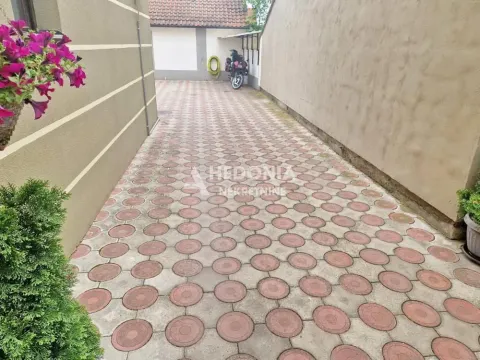 Prodaja, ugostiteljski objekat, 480m², Centar, Stara Pazova - image 13