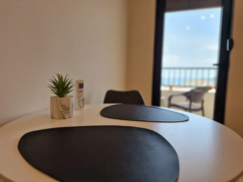 Izdavanje, jednosoban stan, 32m², Bečići, Budva - image 7