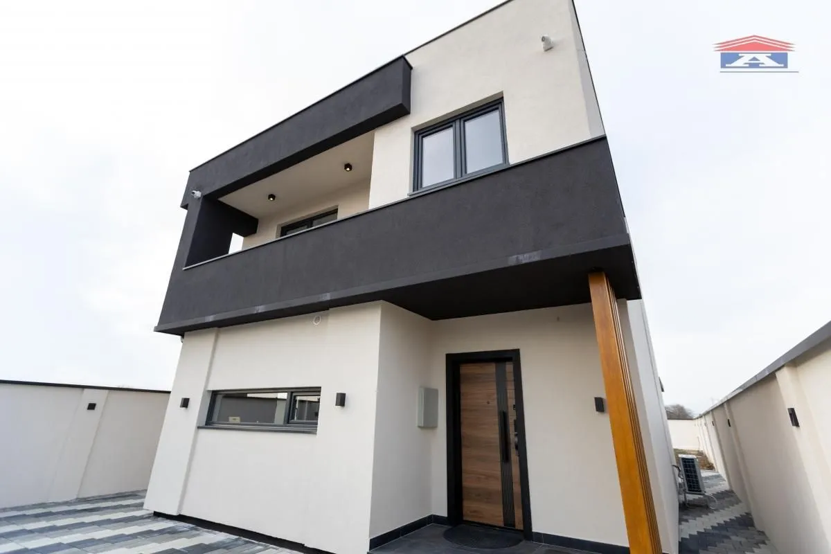 Sale, house, 122m², Veternik, Novi Sad Sve Podlokacije