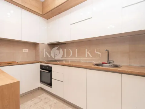 Izdavanje, dvosoban stan, 64m², City Kej, Podgorica - image 4