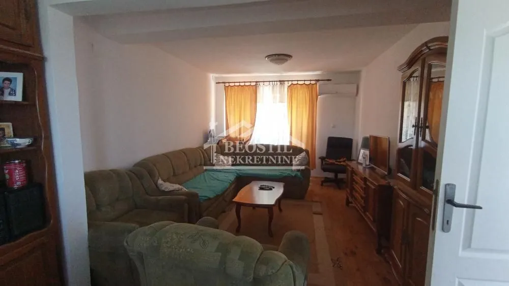 Prodaja, kuća, 191m², Vrčin, Grocka