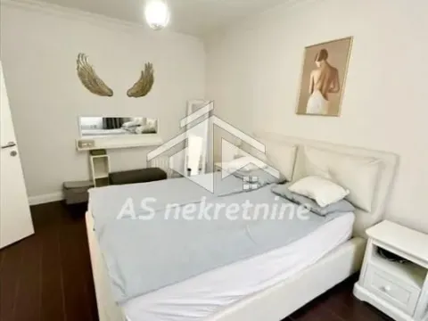 Rent, two bedroom apartment, 64m², Savski Venac, Beograd - image 8