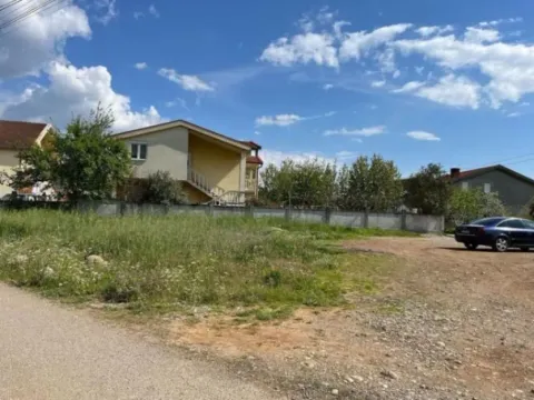 Prodaja, plac, 678m², Zlatica, Podgorica - image 3