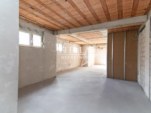 Rent, office space, 87m², Pobrežje, Podgorica - image 4