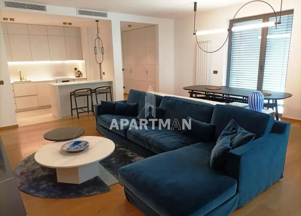 Izdavanje, četvorosoban stan, 120m², Stari Grad, Beograd