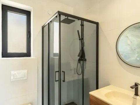 Prodaja, kuća, 130m², Tivat, Crna Gora - image 2