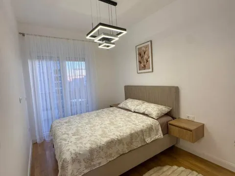 Rent, one bedroom apartment, 47m², Centar, Bar - image 8