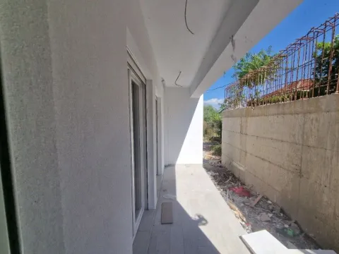 Sale, two bedroom apartment, 62m², Zagorič, Podgorica - image 8