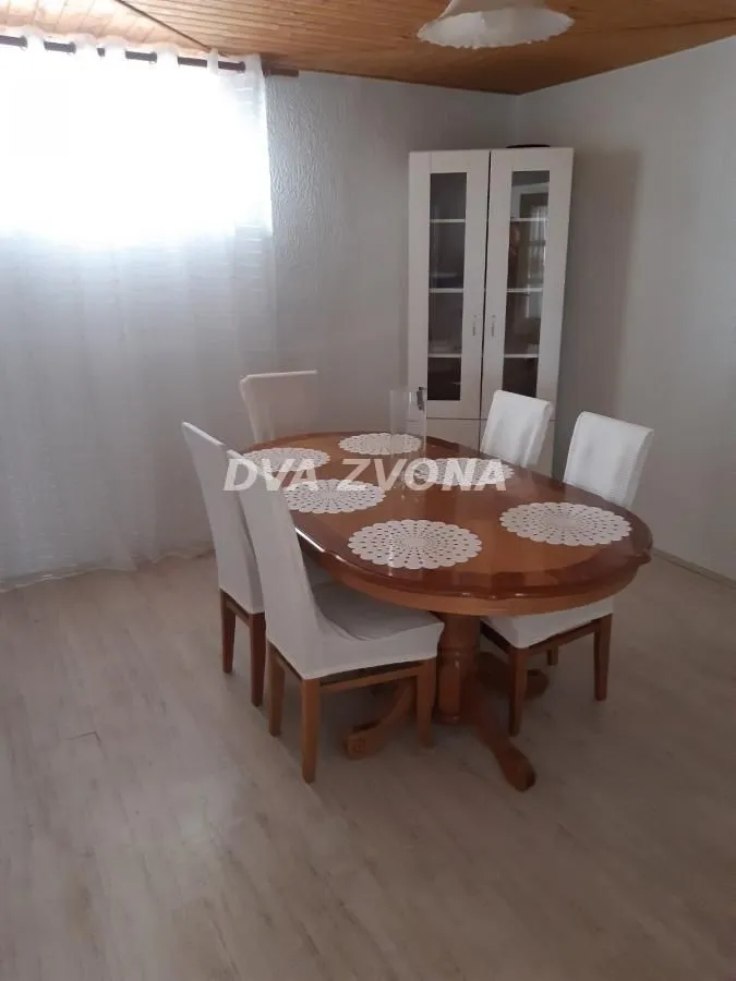 Prodaja, kuća, 199m², Bečej, Novi Sad