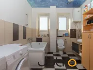 Prodaja, četvorosoban stan, 135m2, Centar, Podgorica