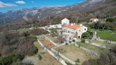 Sale, house, 370m², Sveti Stefan, Budva - image 4