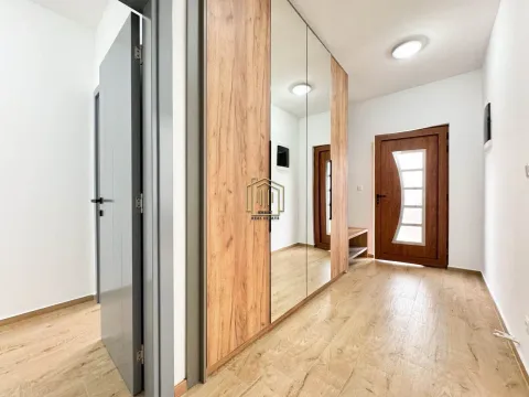 Rent, house, 140m², Gornja Gorica, Podgorica - image 19