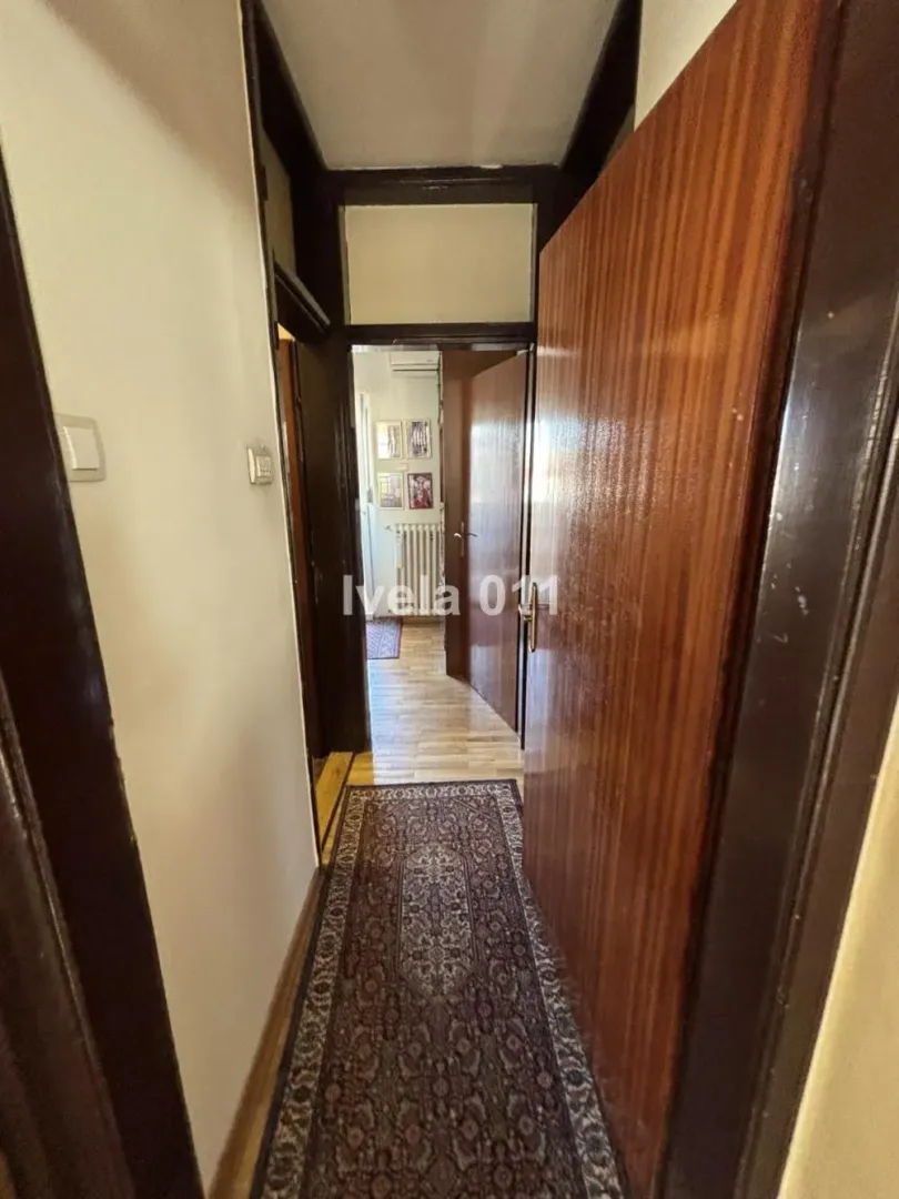 Prodaja, trosoban stan, 73m², Stari Grad, Beograd