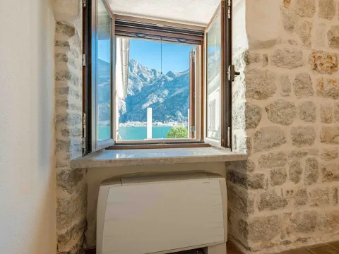 Prodaja, kuća, 130m², Muo, Kotor - image 30