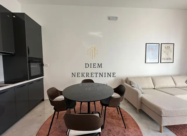 Izdavanje, jednosoban stan, 56m², Čeluga, Bar