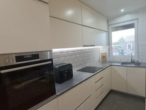 Sale, four bedroom apartment, 90m², Telep, Novi Sad Sve Podlokacije - image 2