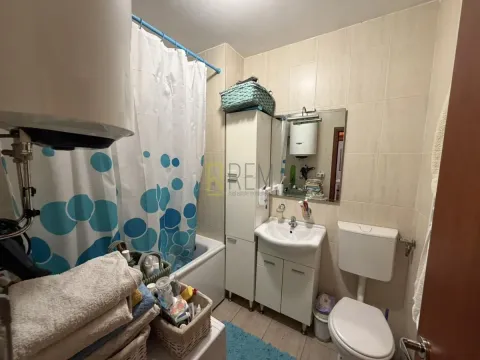 Rent, one bedroom apartment, 43m², Vezirov Most, Podgorica - image 3