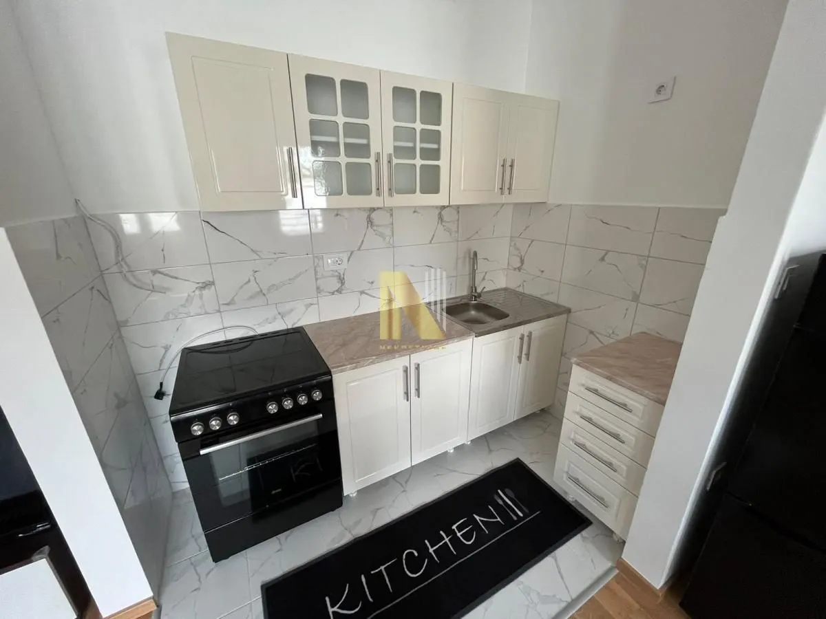Izdavanje, jednosoban stan, 40m², Petrovaradin, Novi Sad