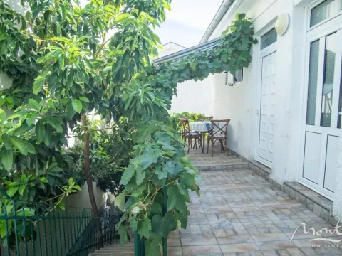 Prodaja, dvosoban stan, 42m², Đenovići, Herceg Novi - image 14