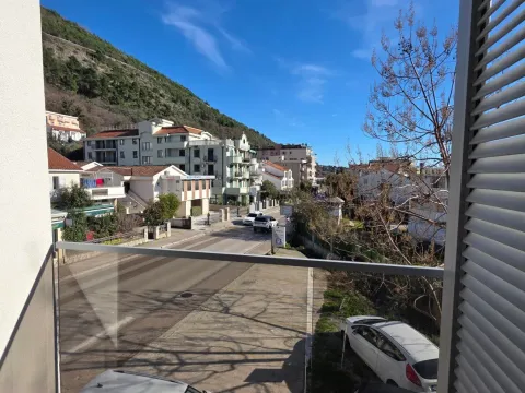 Prodaja, dvosoban stan, 91m², Budva, Crna Gora - image 3