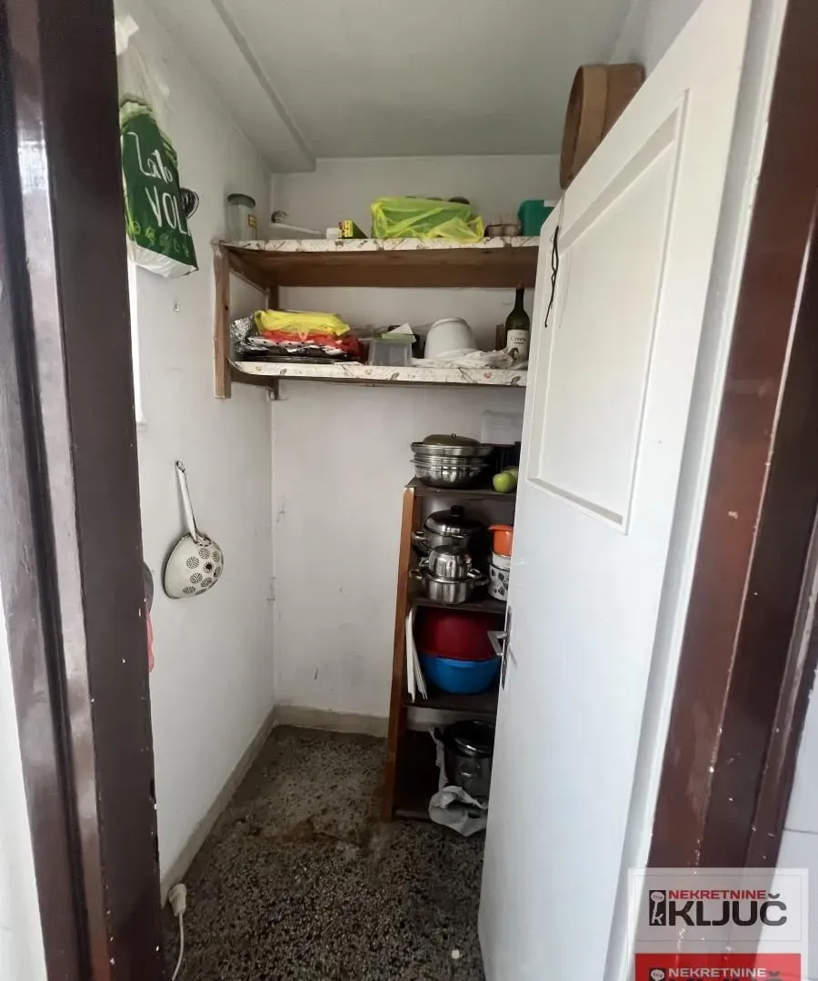 Prodaja, četvorosoban stan, 86m², Spens, Novi Sad Sve Podlokacije