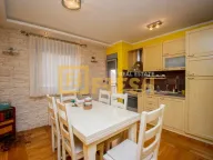 Sale, four bedroom apartment, 139m², Momišići, Podgorica - image 7