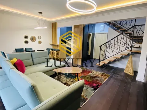 Prodaja, trosoban stan, 110m², Momišići, Podgorica - image 1