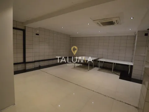 Rent, office space, 129m², Dalmatinska ulica, Podgorica - image 1