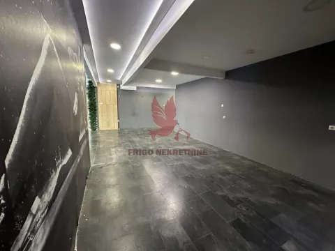 Prodaja, poslovni prostor, 200m², Mladenovac, Beograd - image 7