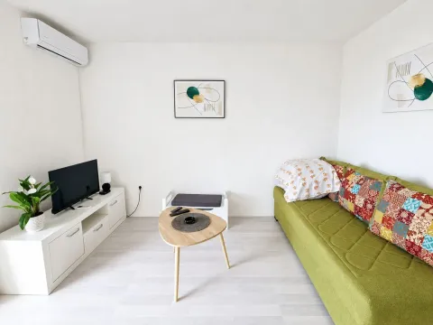 Sale, one bedroom apartment, 45m², Blizikuće, Budva - image 2