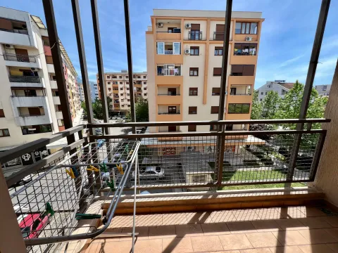 Prodaja, dvosoban stan, 69m², Stari Aerodrom, Podgorica - image 5