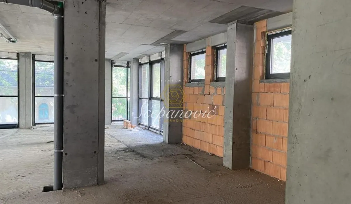 Sale, office space, 215m², Rotkvarija, Novi Sad Sve Podlokacije