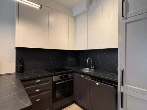 Rent, one bedroom apartment, 62m², Bečići, Budva - image 5