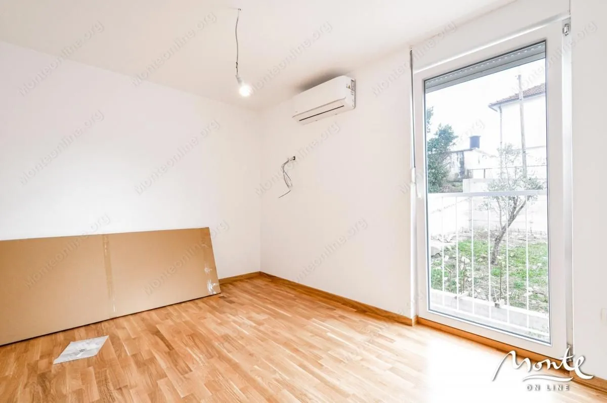Sale, four bedroom apartment, 124m², Tivat, Crna Gora