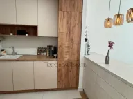 Izdavanje, trosoban stan, 76m², Savski Venac, Beograd - image 11