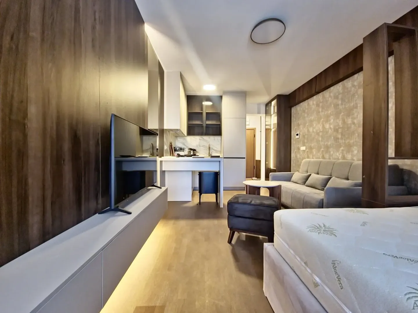 Izdavanje, garsonjera, 35m², Budva, Crna Gora